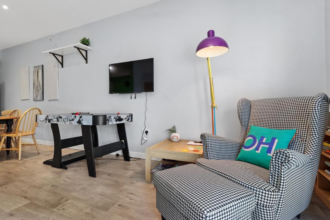 Modern House With Parking Buisness And Leisure Villa Brighton Eksteriør bilde